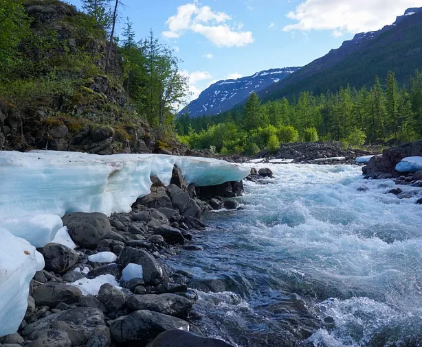 Изображение статьи Личный опыт отдыха на Плато Путорана, база на озере Лама Туры России