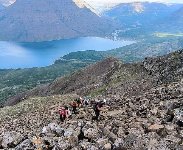 Изображение статьи Личный опыт отдыха на Плато Путорана, база на озере Лама Туры России