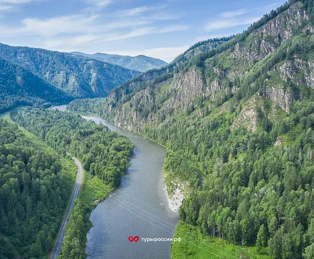 Изображение статьи Горная Часть Хакасии – посещение природных парков Саян Туры России